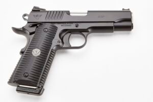Wilson Combat ACP 9mm 4.25" 10+1 BLK AMBI